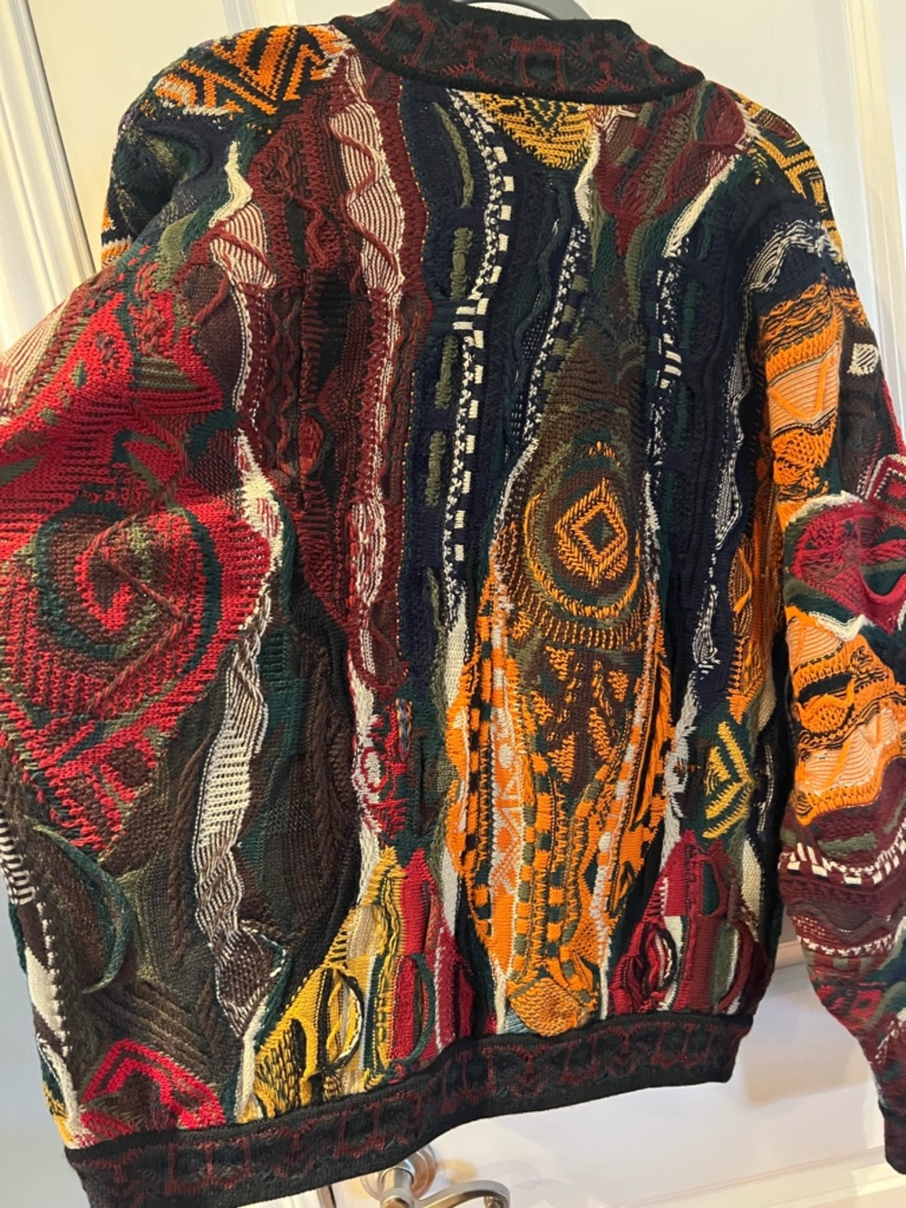 COOGI Multicolor V-Neck Knit Sweater Size Large  Excellent 
RARE - Picture 7 of 16
